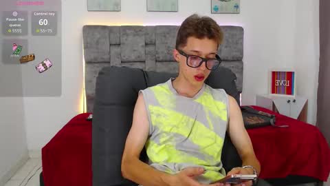 skinny_bigcock20 online show from 03/02/26, 10:05