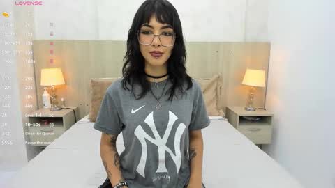 Snapshot of skinny_emily chatting on 09/10/25, 07:36 Emily Rojas online show from 09/10/25, 07:36