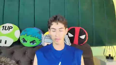 Snapshot of skinny_jean_ chatting on 02/21/26, 07:37 skinny jean online show from 02/21/26, 07:37