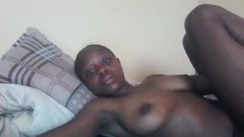 Munah online show from 03/12/26, 12:44