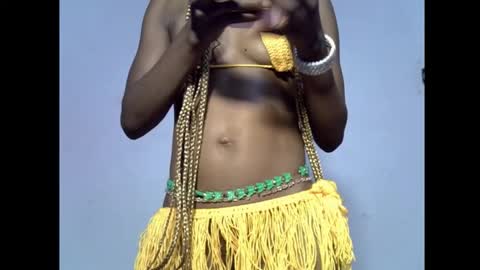 Linda independent model online show from 03/12/26, 06:03