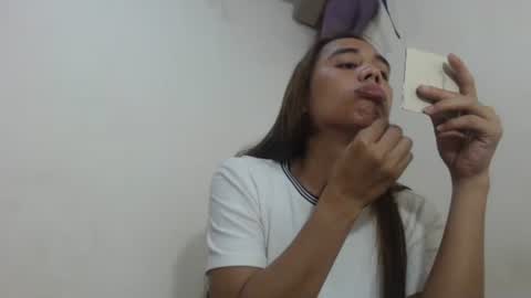 Snapshot of skinnybigcock_georgia chatting on 01/16/26, 02:37 skinnybigcock_georgia online show from 01/16/26, 02:37