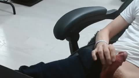 Ty online show from 12/14/24, 10:39