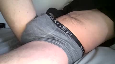 Snapshot of skinnyboi454 chatting on 02/16/25, 09:27 skinnyboi454 online show from 02/16/25, 09:27