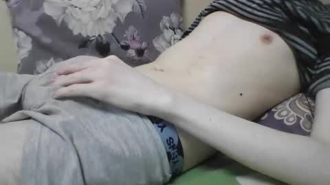 skinnycuteb0y online show from 02/04/25, 03:22