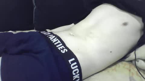 skinnycuteb0y online show from 05/16/26, 07:56
