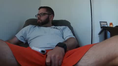 Snapshot of skinnydadbod chatting on 05/04/26, 10:39 B online show from 05/04/26, 10:39
