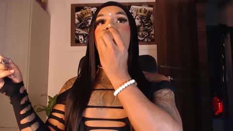 Snapshot of skinnyflak7 chatting on 11/12/25, 07:20 jesica online show from 11/12/25, 07:20