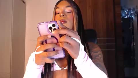 Snapshot of skinnyflak7 chatting on 02/12/26, 07:14 jesica online show from 02/12/26, 07:14