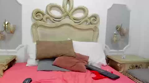 Snapshot of skinnygirl_28 chatting on 09/09/25, 07:57 SkinnyGirl online show from 09/09/25, 07:57