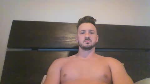 Snapshot of skinnyguylongdick1 chatting on 12/06/24, 02:17 skinnyguylongdick1 online show from 12/06/24, 02:17