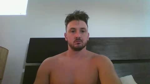 Snapshot of skinnyguylongdick1 chatting on 01/04/25, 10:24 skinnyguylongdick1 online show from 01/04/25, 10:24