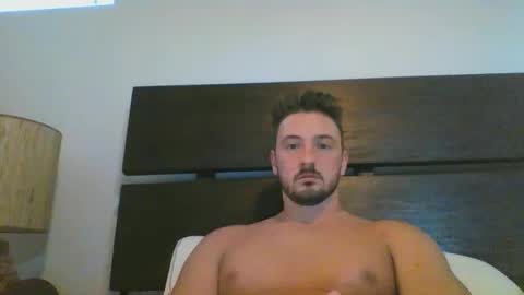 Snapshot of skinnyguylongdick1 chatting on 02/02/25, 12:30 skinnyguylongdick1 online show from 02/02/25, 12:30