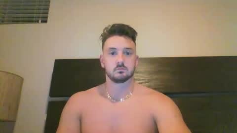 Snapshot of skinnyguylongdick1 chatting on 02/11/25, 01:52 skinnyguylongdick1 online show from 02/11/25, 01:52