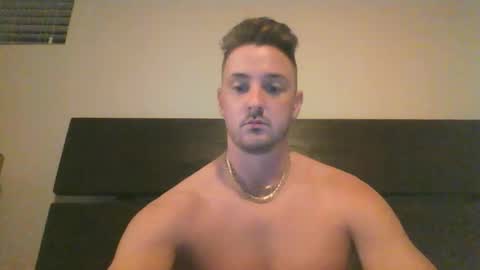 Snapshot of skinnyguylongdick1 chatting on 09/29/25, 02:16 skinnyguylongdick1 online show from 09/29/25, 02:16