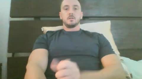 Snapshot of skinnyguylongdick1 chatting on 10/21/25, 11:49 skinnyguylongdick1 online show from 10/21/25, 11:49