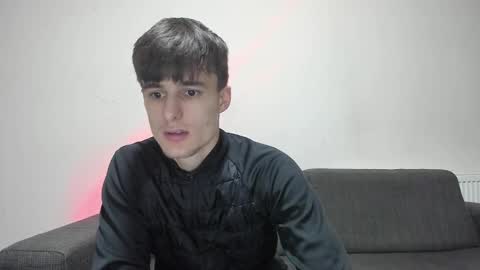 Snapshot of skinnyguywithbigd chatting on 01/05/25, 02:19 skinnyguywithbigd online show from 01/05/25, 02:19