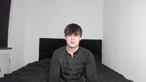 Snapshot of skinnyguywithbigd chatting on 11/26/25, 04:08 skinnyguywithbigd online show from 11/26/25, 04:08