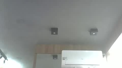 skinnykittencam online show from 11/28/25, 04:15