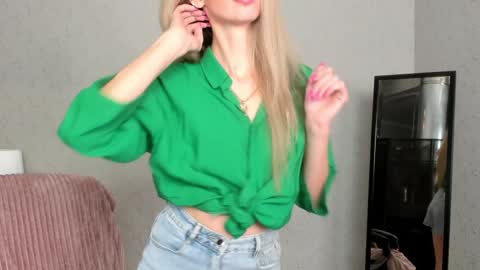 Skinnyladyy online show from 02/04/25, 02:07