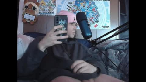 Snapshot of skinnypguy chatting on 05/17/26, 03:26 skinnypguy online show from 05/17/26, 03:26