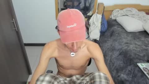 skinnypipe15 online show from 11/07/25, 07:08