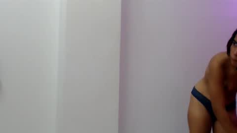 sofia online show from 10/24/25, 01:51