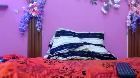 sofia online show from 11/26/25, 01:45