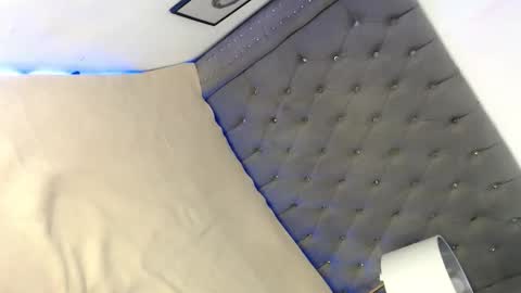 Snapshot of skinnytrans69 chatting on 10/25/25, 10:34 skinnytrans69 online show from 10/25/25, 10:34