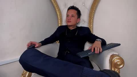 SkinnyZeth online show from 10/24/25, 05:15