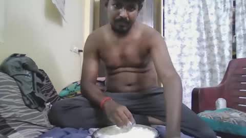 Snapshot of sklavepappu143 chatting on 06/06/26, 08:30 Indianslut1431 online show from 06/06/26, 08:30