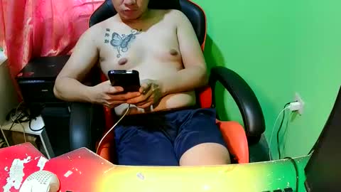 Snapshot of sky1441 chatting on 10/01/25, 02:50 sky1441 online show from 10/01/25, 02:50