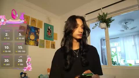 Snapshot of sky_fox_1 chatting on 04/25/26, 03:42 STIVEN online show from 04/25/26, 03:42