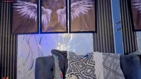 Daniel online show from 04/21/26, 01:42