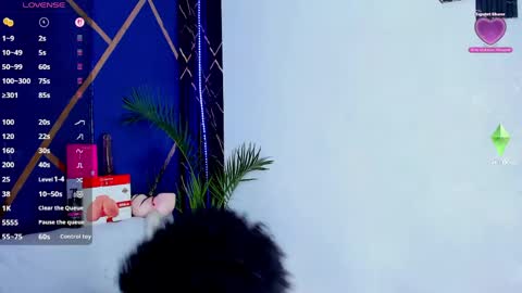 sky_walkerss online show from 05/18/26, 04:35