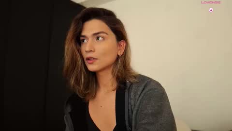 Vi online show from 10/16/25, 12:06