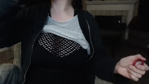 SKYLE   online show from 04/05/26, 01:14