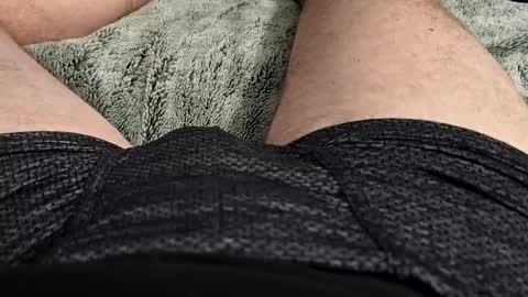 Snapshot of skyblu2031 chatting on 02/16/25, 06:32 skyblu2031 online show from 02/16/25, 06:32