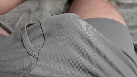 Snapshot of skyblu2031 chatting on 02/19/25, 09:14 skyblu2031 online show from 02/19/25, 09:14