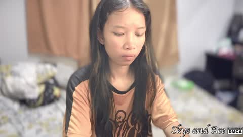 Snapshot of skye16484 chatting on 12/02/24, 02:08 Skye and Ace online show from 12/02/24, 02:08