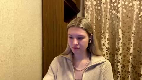 skyedavis online show from 12/21/25, 07:10