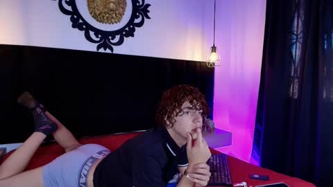 Angel online show from 01/18/26, 01:37