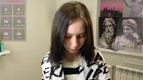 Snapshot of skyemcguire chatting on 04/04/26, 04:37 Melissa online show from 04/04/26, 04:37