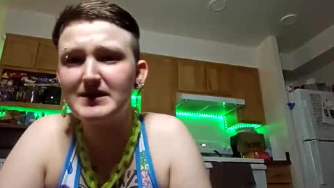 Skyisacutie online show from 12/17/25, 08:53