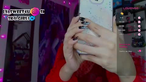 Snapshot of skylady05 chatting on 04/27/26, 01:03 millie online show from 04/27/26, 01:03
