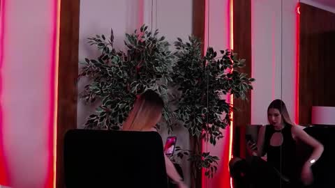 SkylarSpark online show from 11/27/25, 09:06