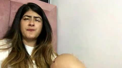 Snapshot of skyler1195 chatting on 09/13/25, 01:27 Skyler online show from 09/13/25, 01:27