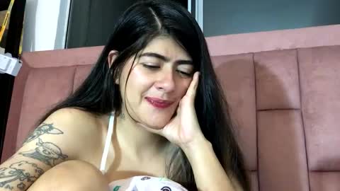 Skyler online show from 03/25/26, 05:02