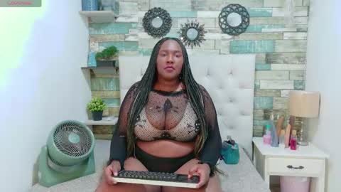 skyler_naomi online show from 05/01/26, 01:59