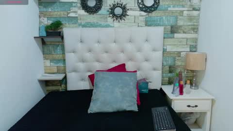 skyler_naomi online show from 06/02/26, 02:08